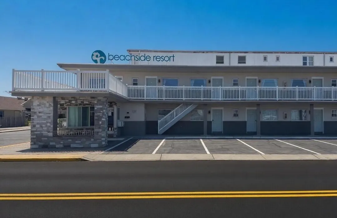 Beachside Resort-1