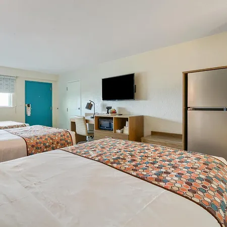 Beachside Resort Hotel-3